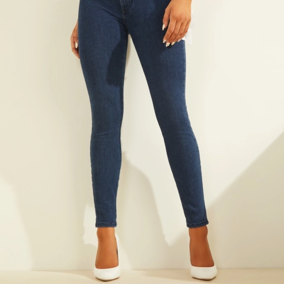 GUESS Eco Shape Up Corset Super-High Rise Skinny Jean - Picture 7 of 7